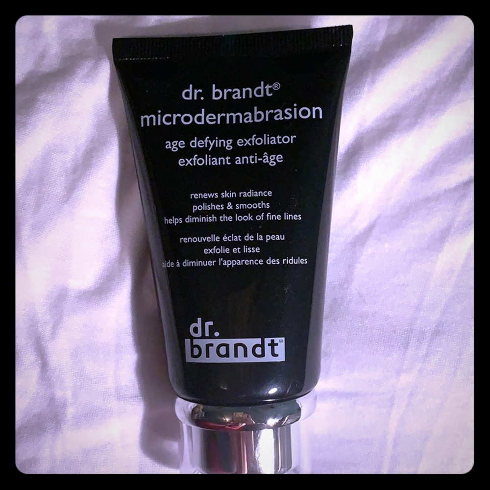 Dr. Brandt microdermabrasion skin exfoliant